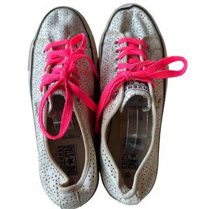 Women's Converse One Star White Low Top Casual Sneakers w/Pink Laces Size 9.5
